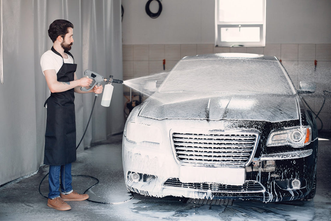 Unlock the Power of Foam Cannons: Revolutionize Your Car and Boat Cleaning Routine